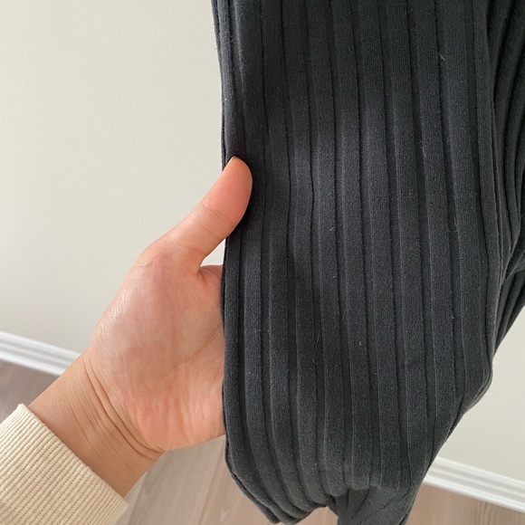 Like New Forever21 Mock Neck Dress (Size S) - Picture 3 of 4